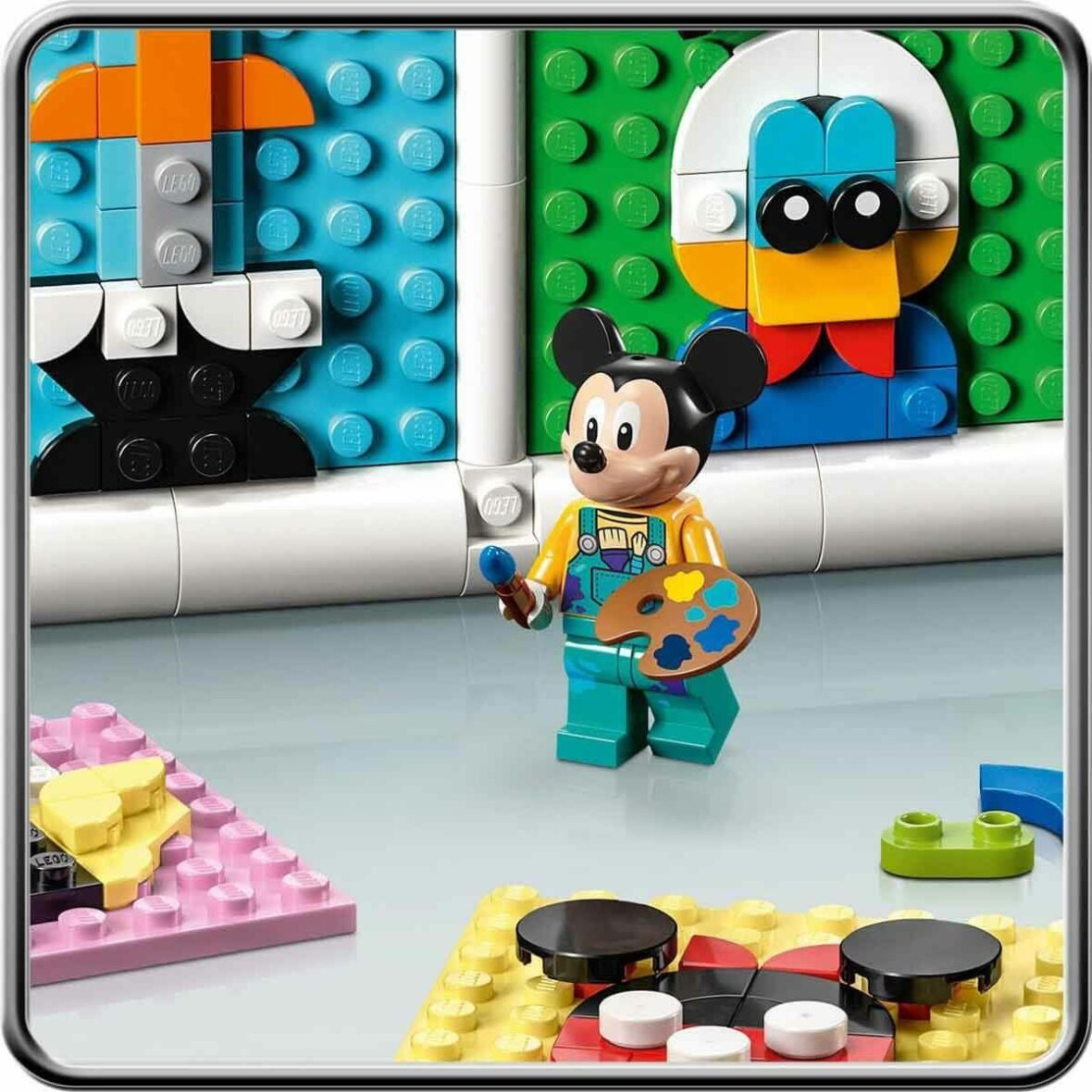 43221 LEGO® Disney™: 100 Yıl Animasyon İkonları 1022 parça +6 yaş